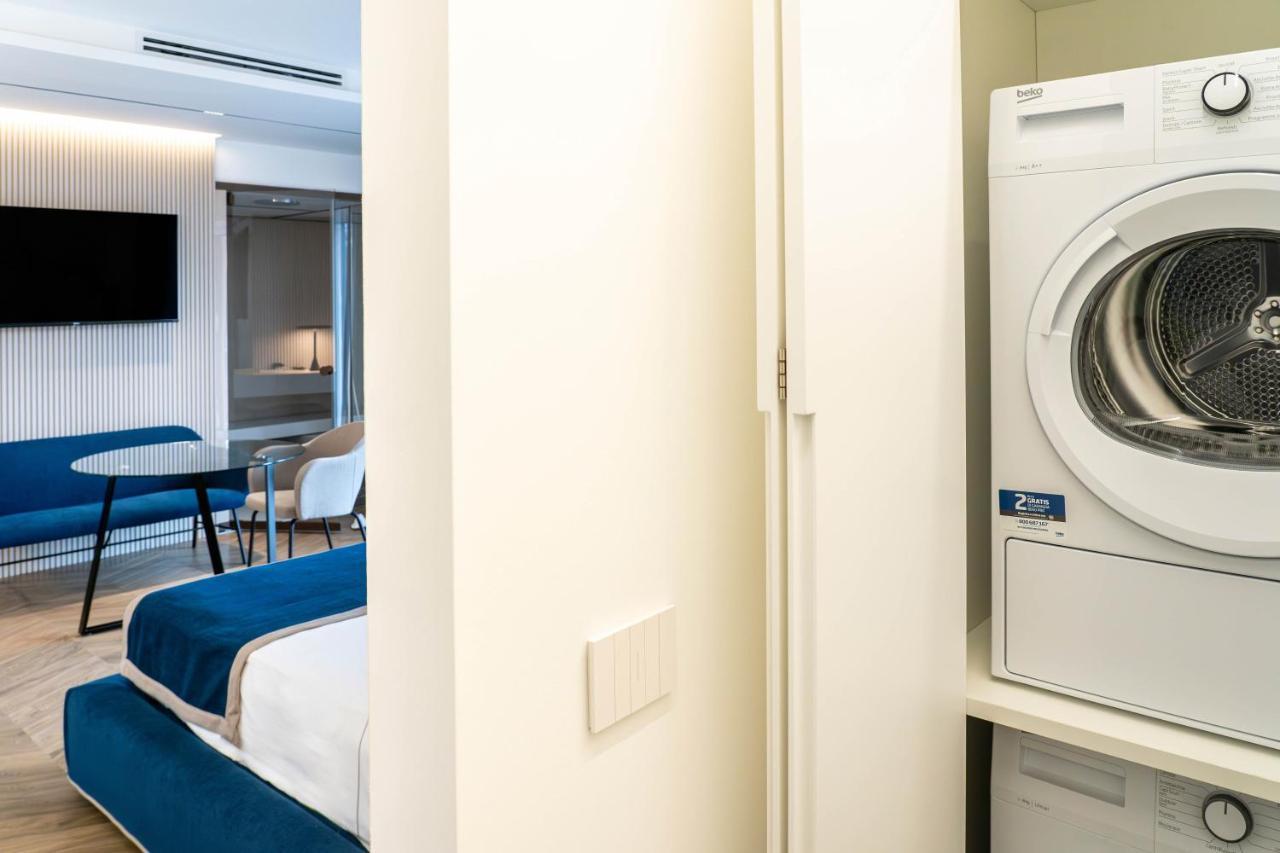 Ferienwohnung Donna Giacinta Blu Luxury Flat Bari Exterior foto